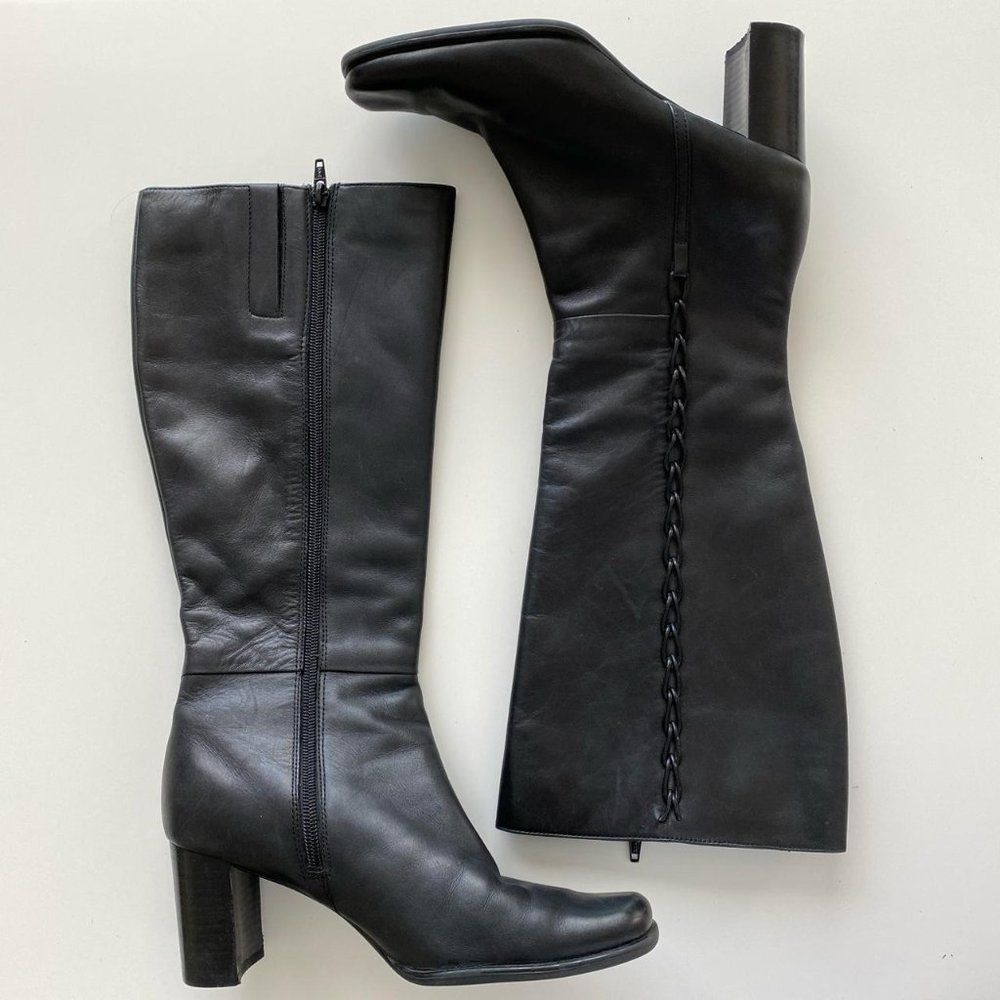 Amazing vintage leather knee high boots in black